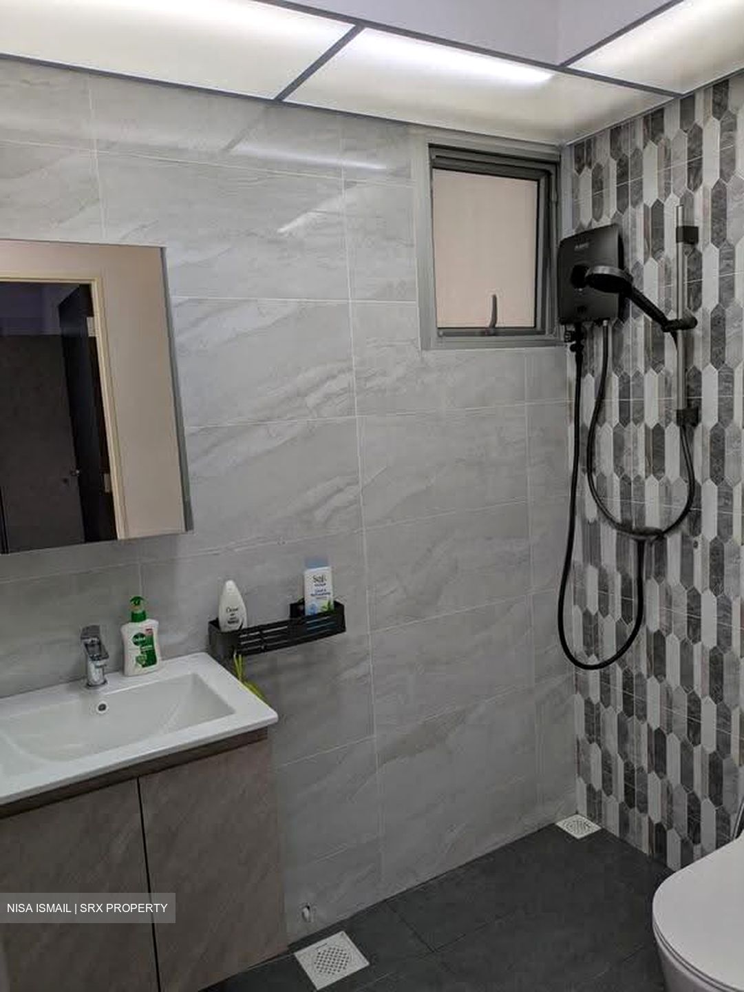 Blk 217B Boon Lay View (Jurong West), HDB 3 Rooms #634936231
